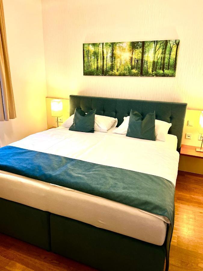 Home Sweet Apartments - A Cozy Welcome فيينا المظهر الخارجي الصورة
