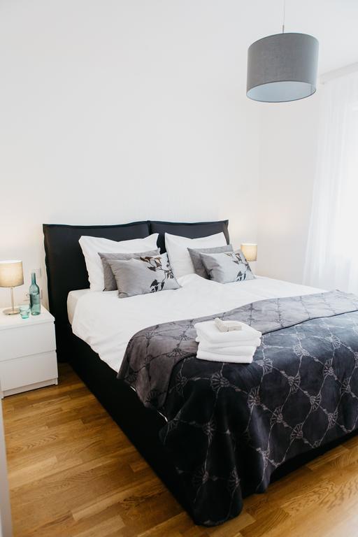 Home Sweet Apartments - A Cozy Welcome فيينا المظهر الخارجي الصورة